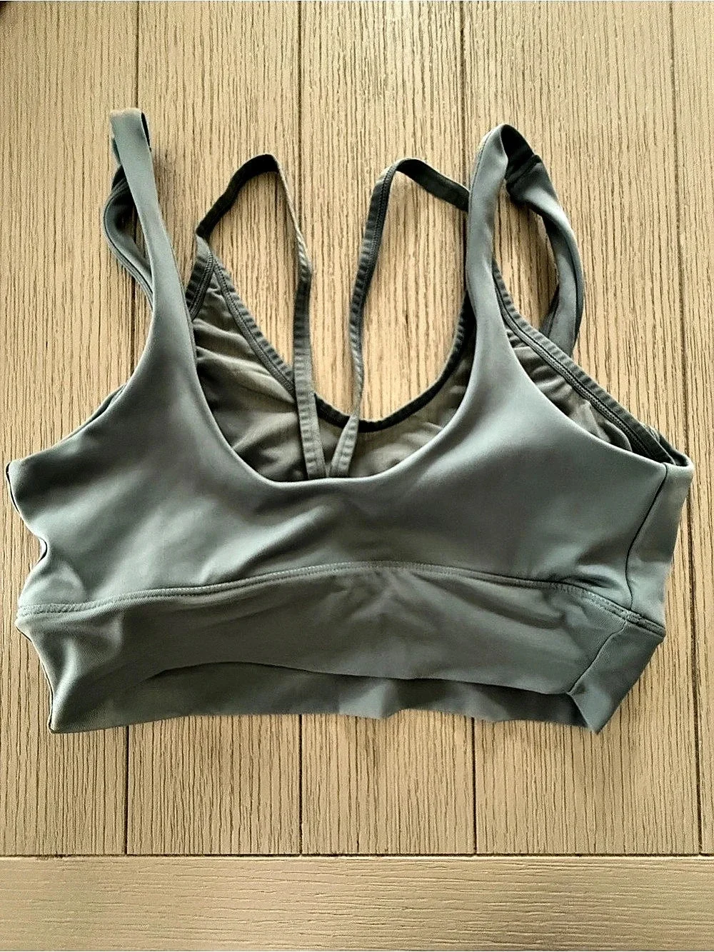 alo Women's Sports Bra in Green Size Small